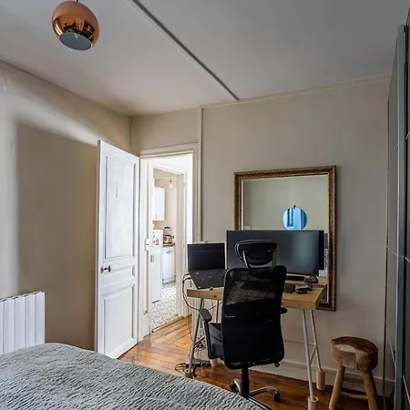 Apartament Charming 1 Bedroom - Equipped Office, Netflix, Breakfast, Quiet, All Commodities And 2 Metros Direct Orly