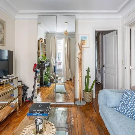 Charming 1 Bedroom - Equipped Office, Netflix, Breakfast, Quiet, All Commodities And 2 Metros Direct Orly